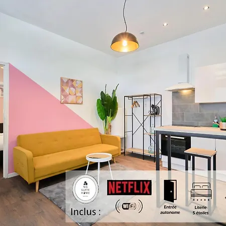 Ng Suitehome: Tourcoing Apartment with Netflix & Free Parking Exterior photo