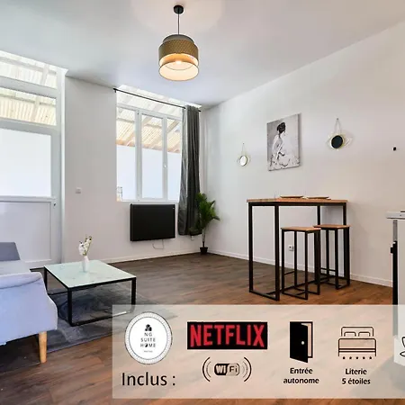 Ng Suitehome: Tourcoing Apartment with Netflix & Free Parking Exterior photo