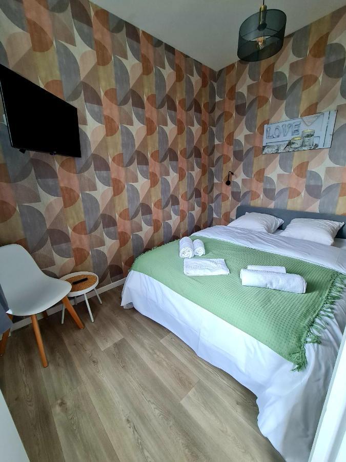 Apartment Ng Suitehome: With Netflix & Free Parking