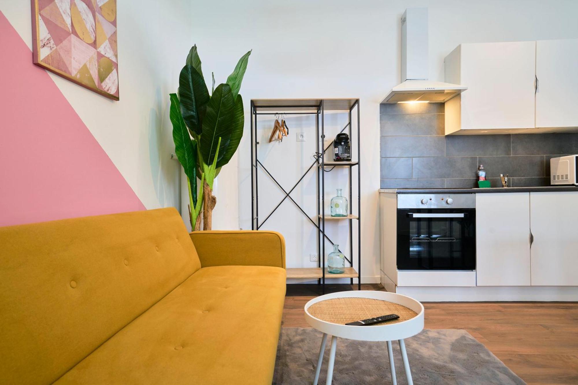 Apartment Ng Suitehome: With Netflix & Free Parking
